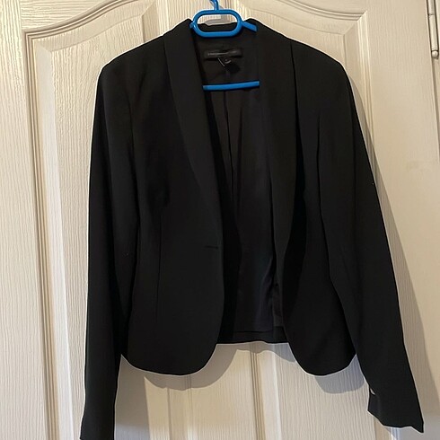 s Beden Kol düğmesi detaylı siyah blazer ceket