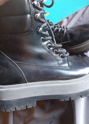 Kadın Bot - Görsel 4