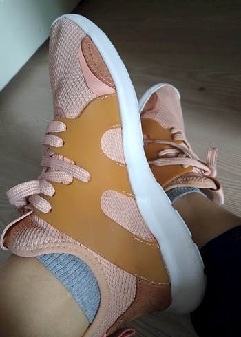 H&M Pembe Bağcıklı Kadın Spor Ayakkabı