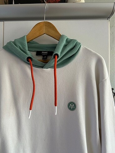 Mavi sweatshirt