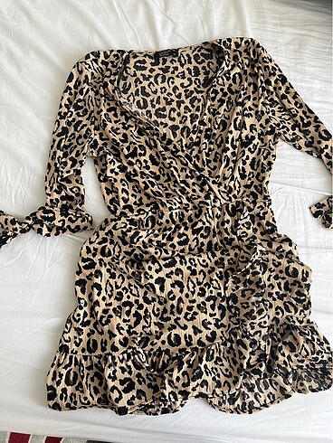 Leopar elbise