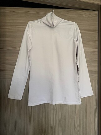 Uzun Kollu Boğazlı t-shirt