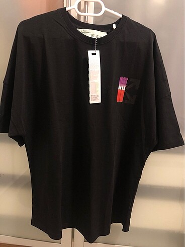 Off white siyah tshirt