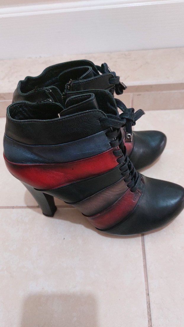 Koyu Kırmızı Desenli Deri Kadın Topuklu Bot - Görsel 2