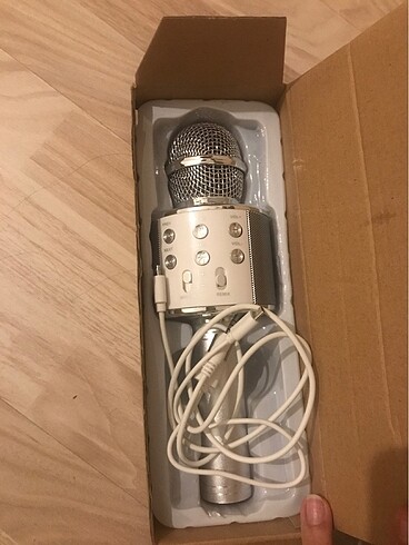 Karaoke mikrofonu