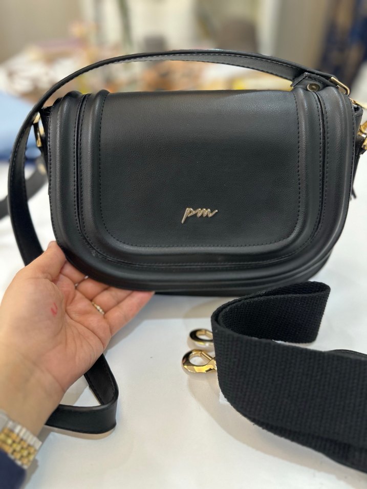 Kemer Detaylı Siyah Deri Kadın Çanta - Görsel 2