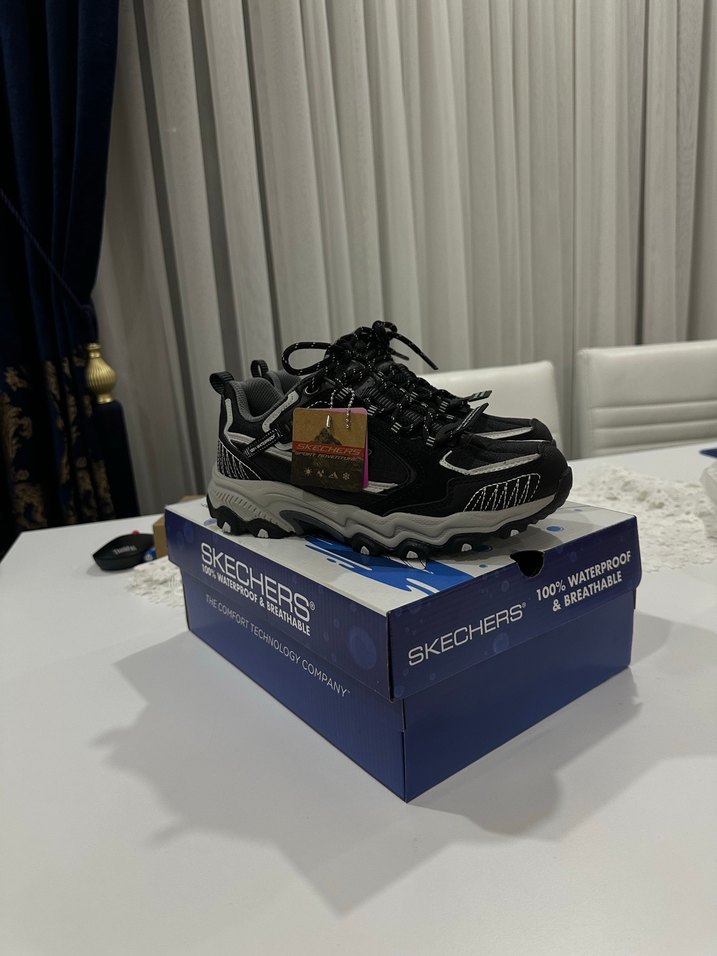 Skechers Wateproof ayakkabı - Görsel 2