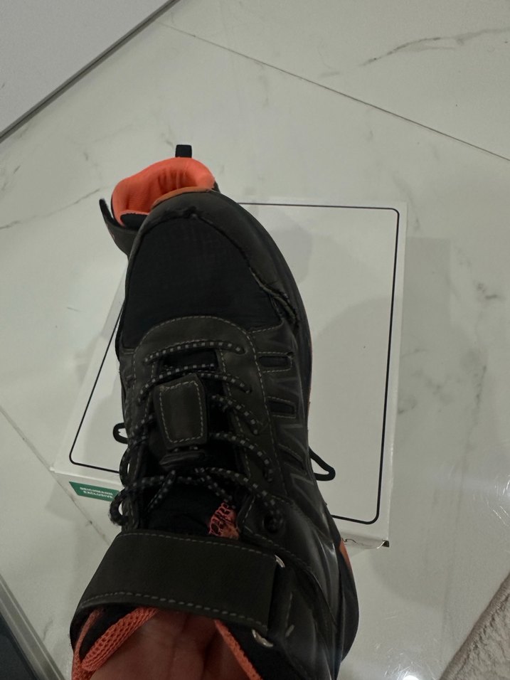 Erkek çocuk bot - Görsel 5