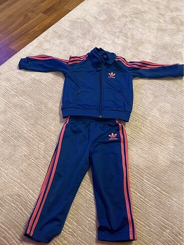 Adidas eşorfman takımı
