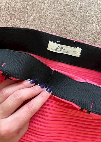 Bershka Neon Pembe Pilili Kadın Mini Etek - Görsel 2