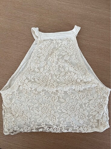 Zara Zara Krem Rengi Dantelli Crop Top
