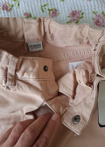 LC Waikiki Erkek Çocuk Bej Düğmeli Pamuk Pantolon etiketli