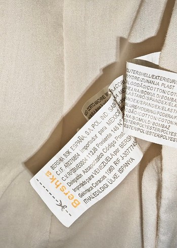 Düğmeli Beyaz Kadın Ceket - Görsel 11