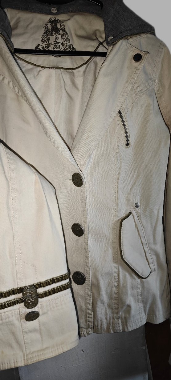 Düğmeli Beyaz Kadın Ceket - Görsel 4