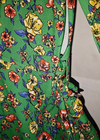 Çiçek Desenli Tulum - Görsel 7