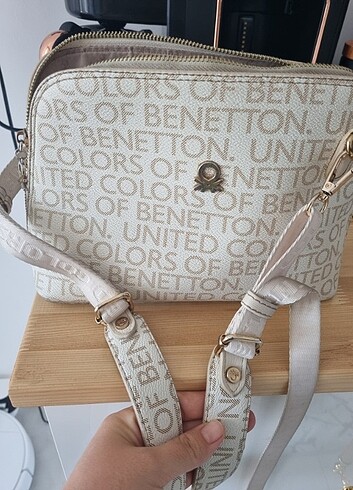 Beden beyaz Renk United colors of benetton çanta