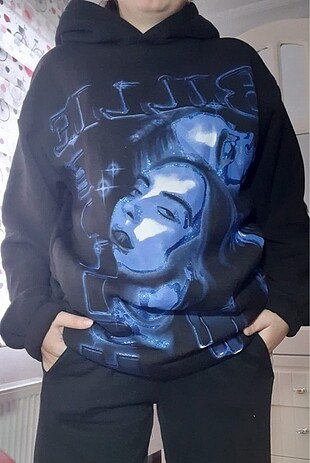 Bille eilish sweat