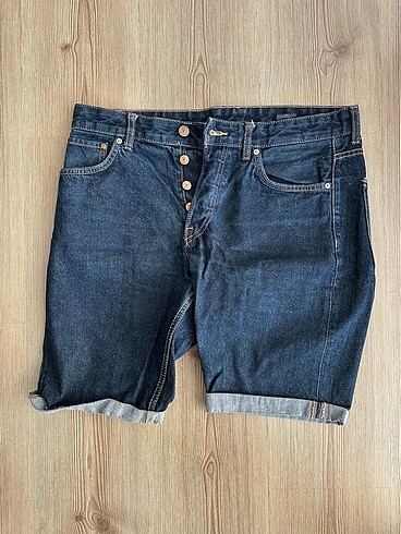 H&M şort