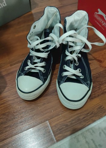 Converse 38