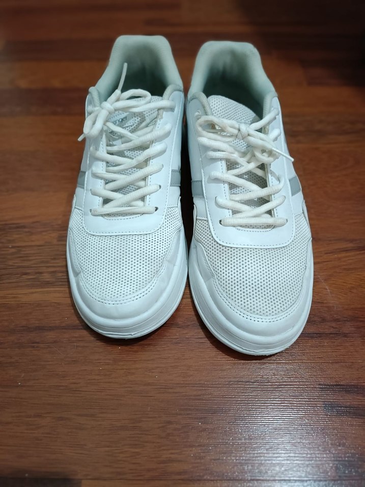 Beyaz Erkek Spor Ayakkabı Stiletto Topuklu - Görsel 2