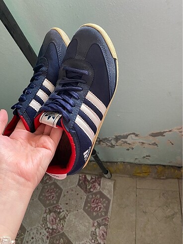 Adidas spor ayakkabı