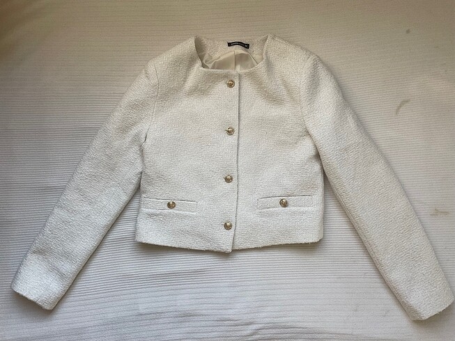 Defacto Defacto Beyaz crop ceket düğmeli Vintage etnik model