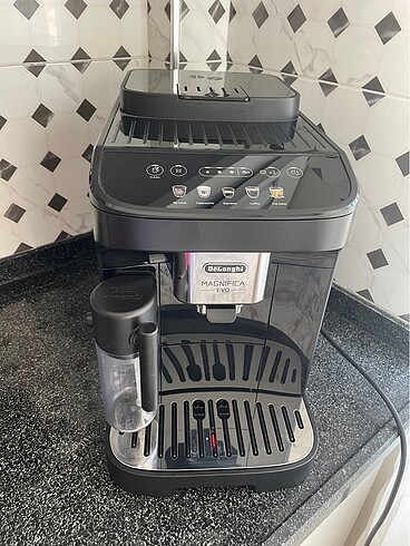 Delonghi kahve makinası