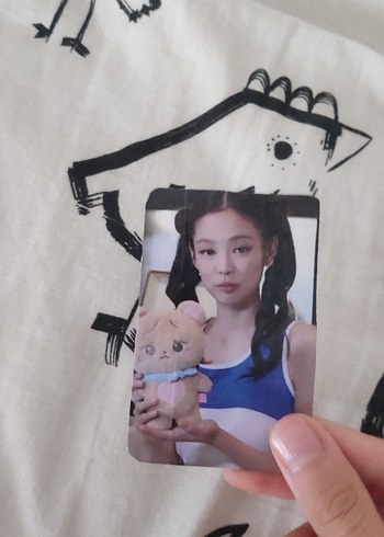 Beden Peluşlu Jennie fotokart
