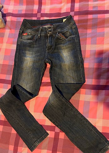 Lee Cooper Koyu Mavi Taslanmis Denim Jean