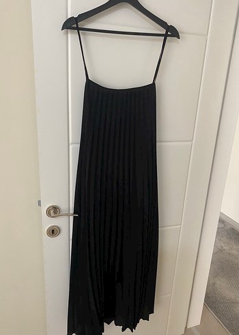 44 Beden siyah Renk Siyah Strappy Midi Elbise pileli