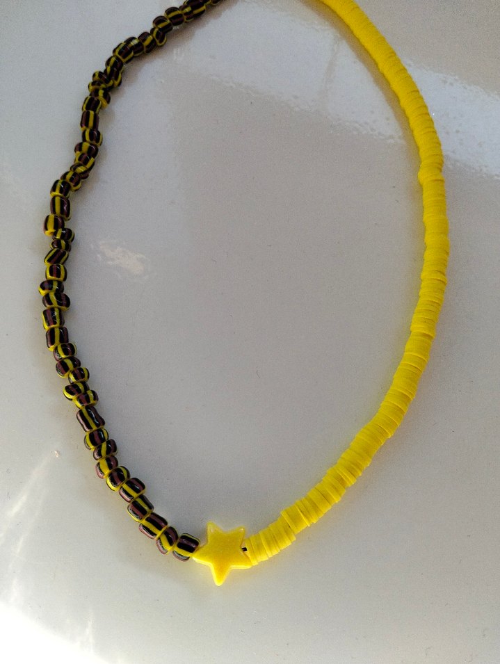 Sarı Yıldız Detaylı Elastik Kadın El Zinciri - Görsel 3