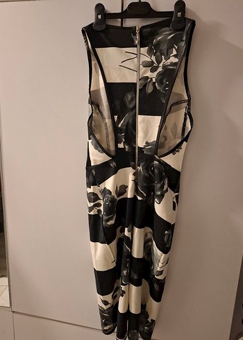 Siyah Gri Çiçek Desenli elbise - Görsel 4