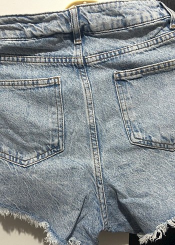 Mavi Kadın Mini Denim Şort Rahat Kesim - Görsel 3