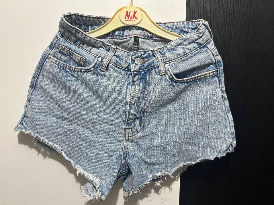 Mavi Kadın Mini Denim Şort Rahat Kesim - Görsel 4