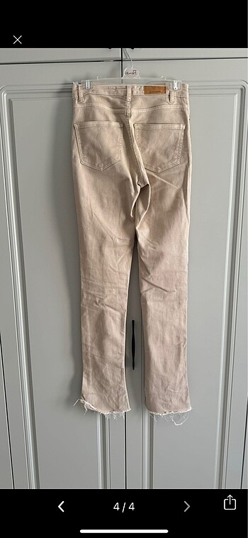32 Beden ten rengi Renk Stradivarius jean