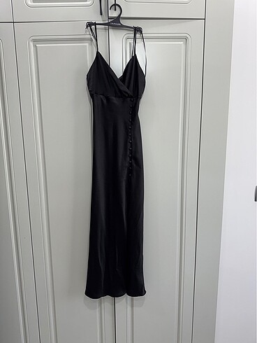 Zara saten elbise