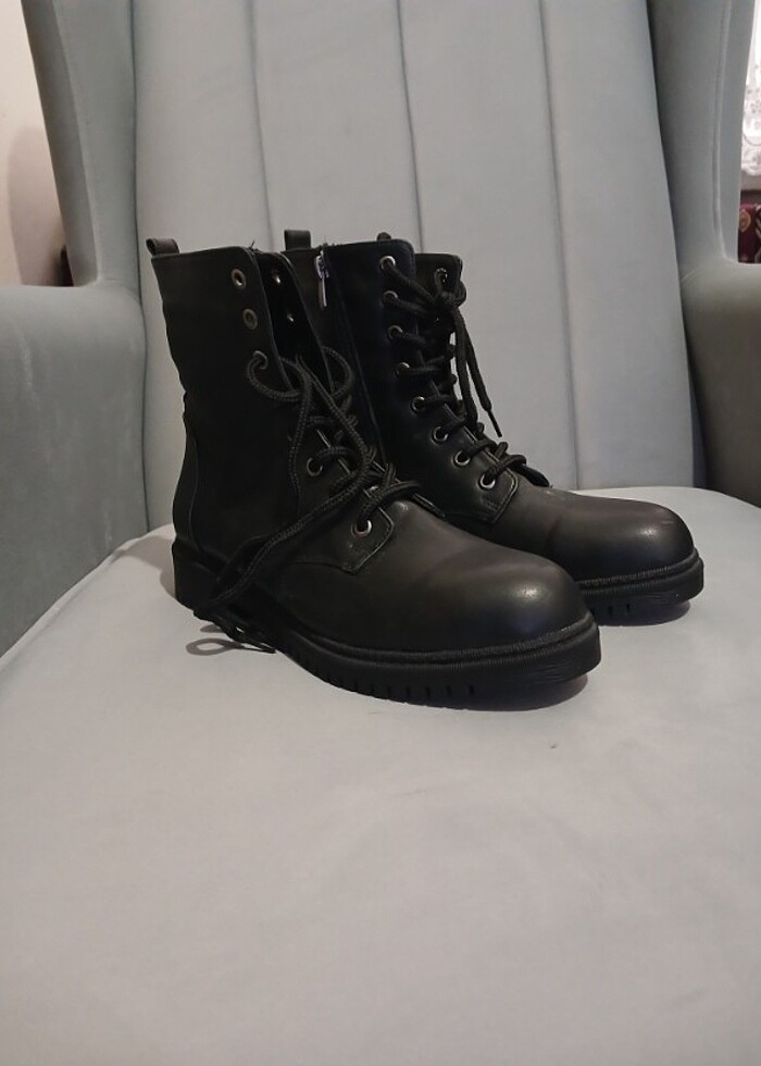 Kadın Bot  - Görsel 2