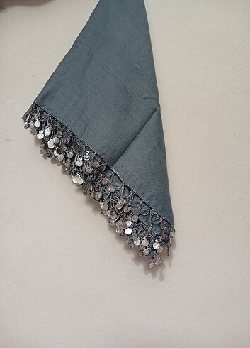 Pullu yazma başörtüsü - Görsel 7