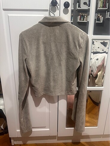 xs Beden Bershka vizon sweatshirt