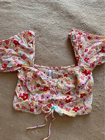 Stradivarius top