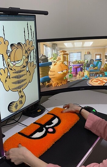  Beden Garfield klavye halısı