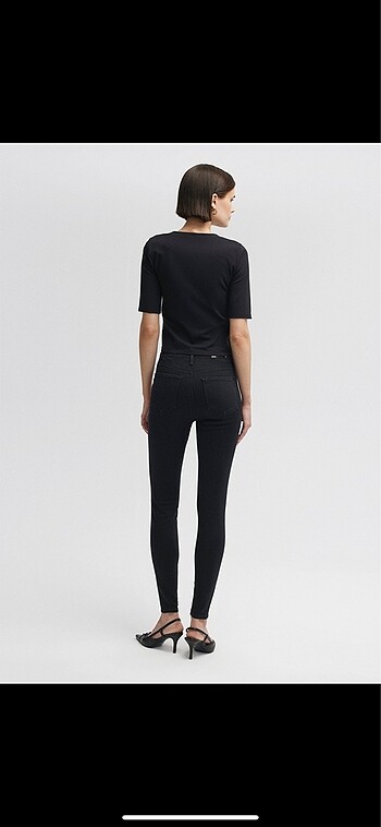 28 Beden siyah Renk Mavi Skinny Jean Pantolon
