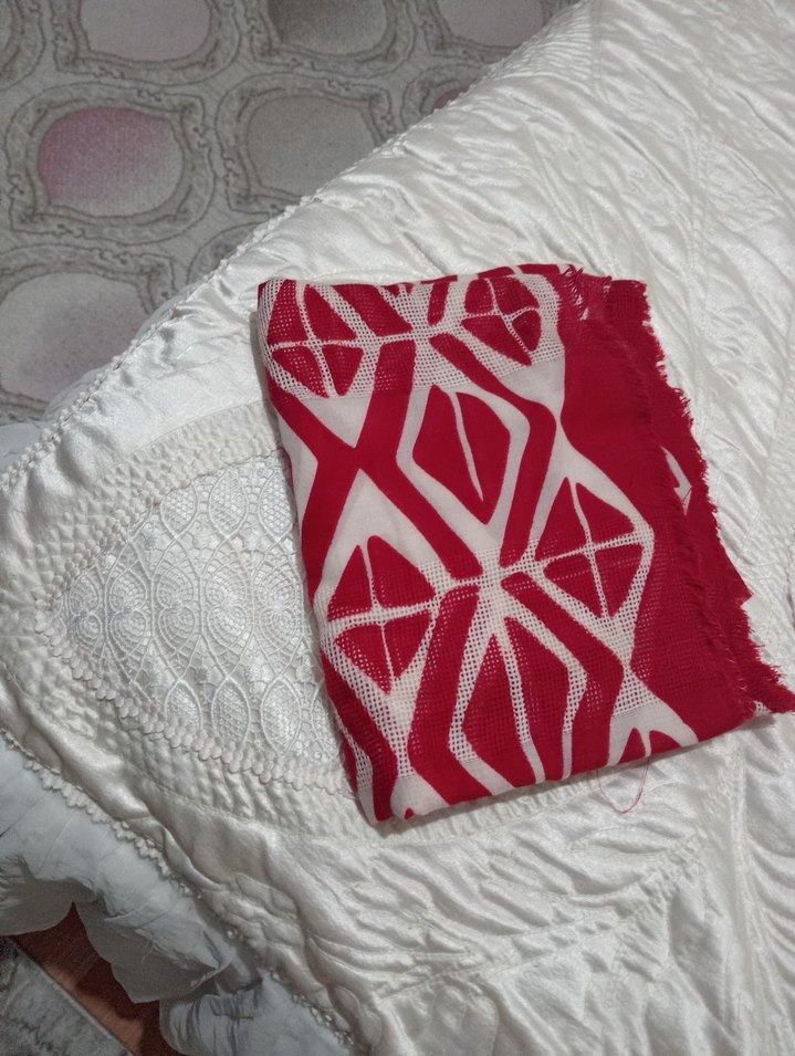 Parlak Kırmızı Bohem Kadın Şal - Görsel 2