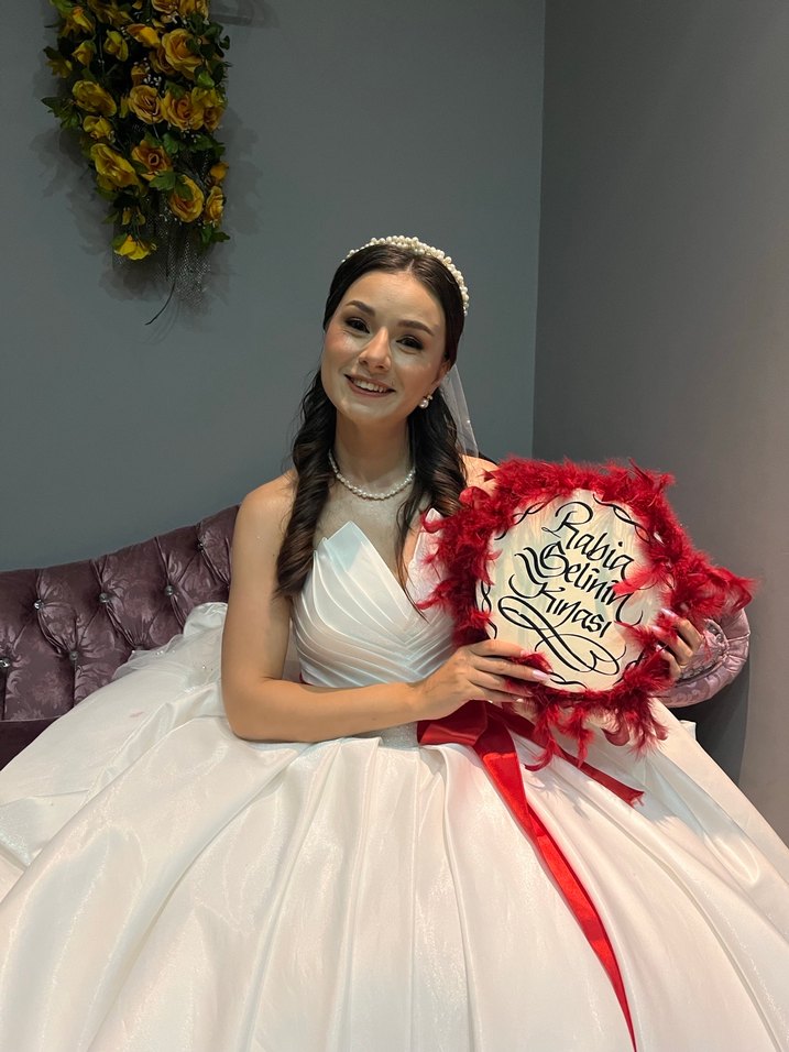 Rabia Gelin nin  Kınası Yazılı kına tefi - Görsel 3