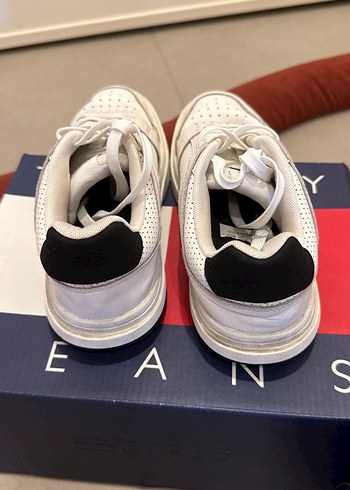 36 Beden Orjinal Tommy Jeans Beyaz bayan Spor Ayakkabı