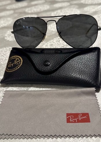 Ray Ban
