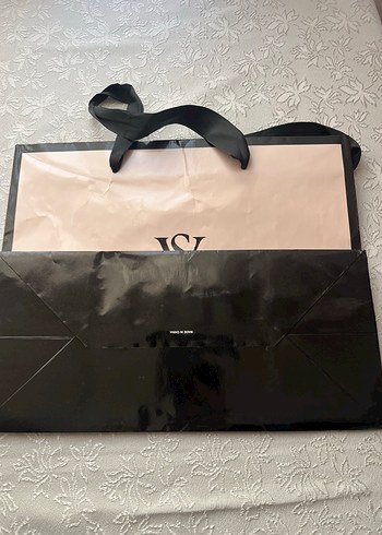 Victoria's Secret Pembe Fermuarlı karton  Çanta - Görsel 2