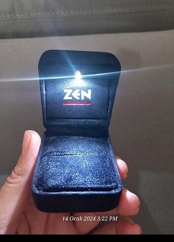 Zen diamond pırlanta ışıklı kadife yüzük kutusu 