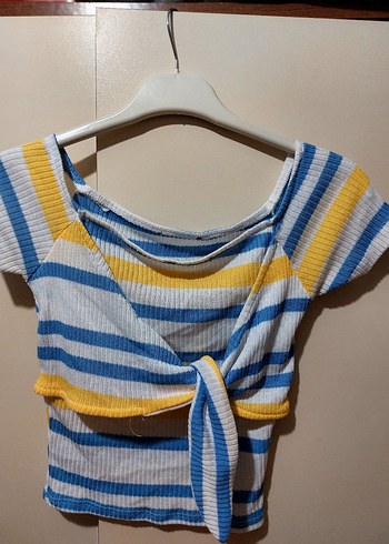 Bağlamalı Yaka Detaylı Kısa Crop - Görsel 2