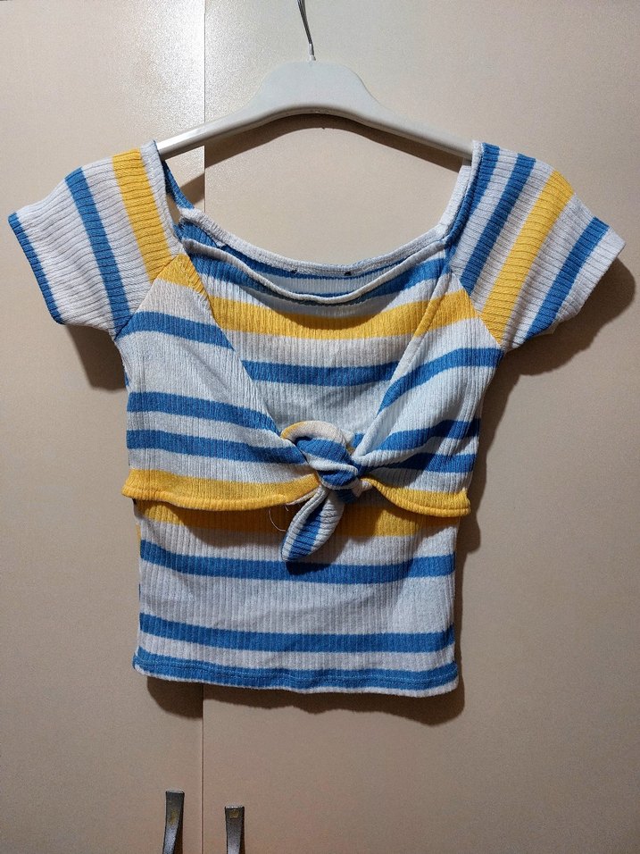 Bağlamalı Yaka Detaylı Kısa Crop - Görsel 4